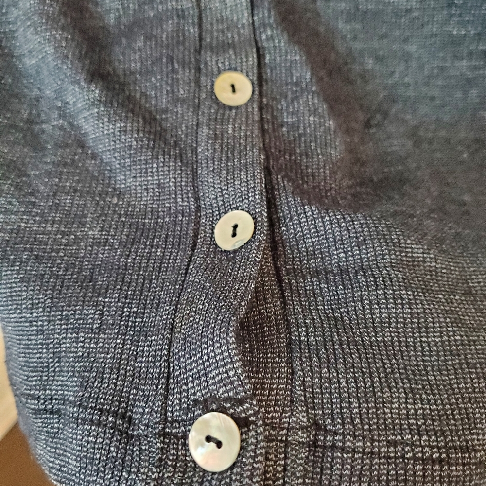 Michael Stars Textured Blue Button Up Cardigan O/S - Picture 2 of 4